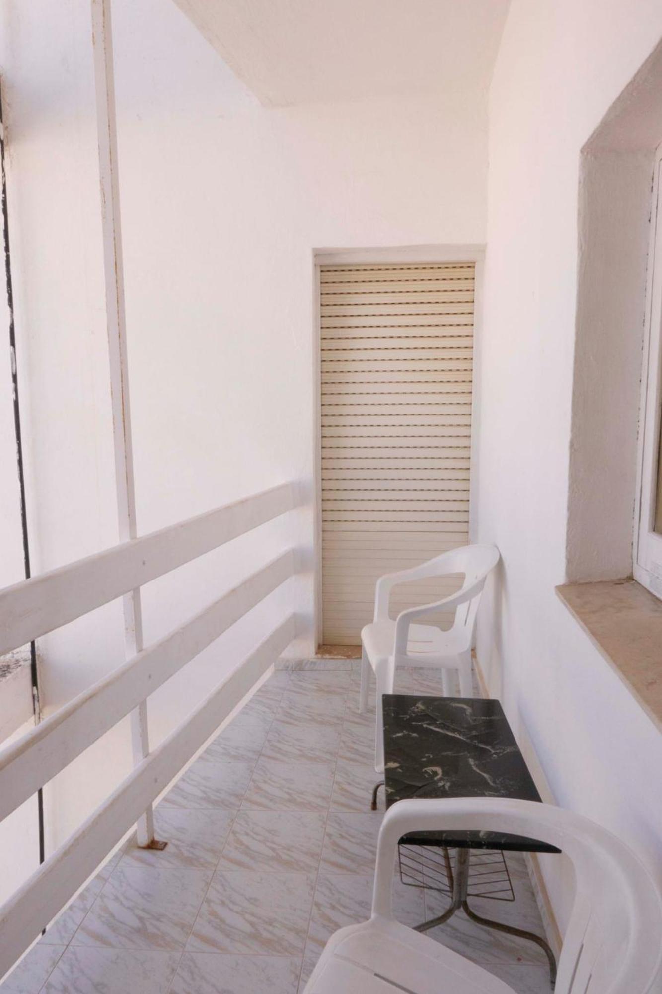 Hostal La Torre เบนิสกัสซิม ภายนอก รูปภาพ